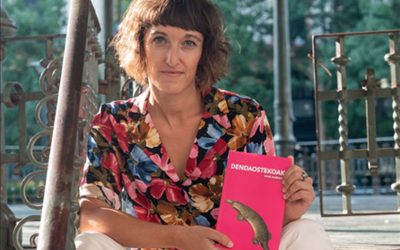 MAÑANA GRUPO DE LECTURA CON LA ESCRITORA UXUE ALBERDI