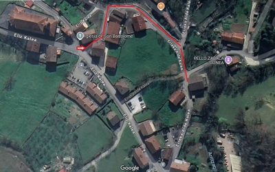 NOTA IMPORTANTE EN CUANTO AL TRÁFICO POR LAS OBRAS DE SANEAMIENTO PARA CRUZAR EL BAR SASTURAIN HACIA ARRIBA CALLE REKALDE