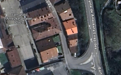 NOTA IMPORTANTE EN CUANTO AL TRÁFICO POR LAS OBRAS DE SANEAMIENTO EN LA ZONA COMPRENDIDA ENTRE LOS NÚMEROS 32 Y 43 DE LA CALLE SAN BARTOLOMÉ