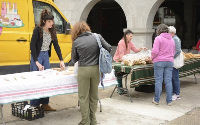 MAÑANA, MERCADO DE LOS VIERNES